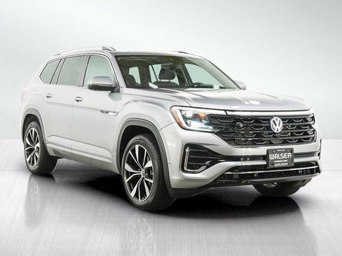 Used 2024 Volkswagen Atlas SEL Premium R-Line AWD/4WD image 7