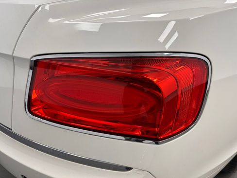 Used 2016 Bentley Flying Spur V8 image 14