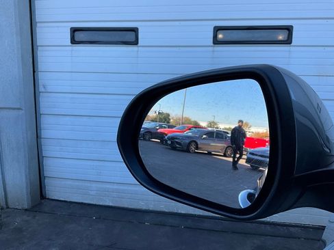 Used 2025 Buick Encore GX Preferred image 17