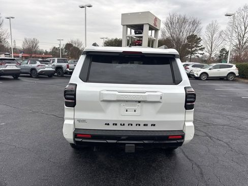 Used 2025 Toyota 4Runner TRD Off-Road Premium image 4