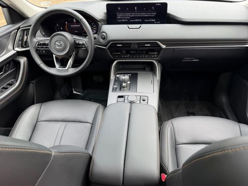 Used 2025 MAZDA CX-90 Plug-In Hybrid w/ Preferred AWD/4WD image 12