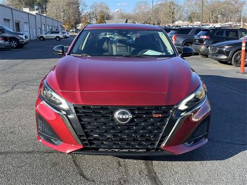 Used 2023 Nissan Altima 2.5 SR image 8