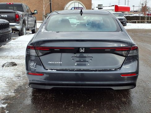Used 2024 Honda Accord EX image 18
