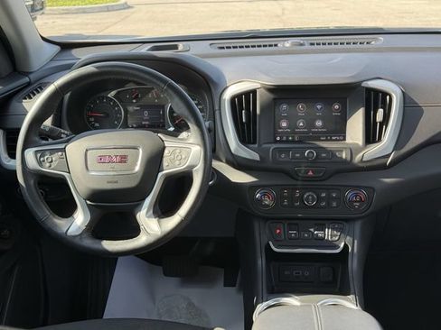 Used 2021 GMC Terrain SLE w/ Driver Convenience Package FWD image 19