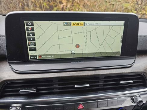 Used 2020 Kia Telluride SX w/ SX Prestige Package image 24