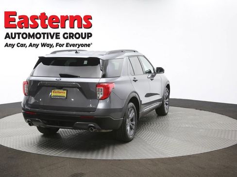 Used 2022 Ford Explorer XLT w/ Equipment Group 202A image 40