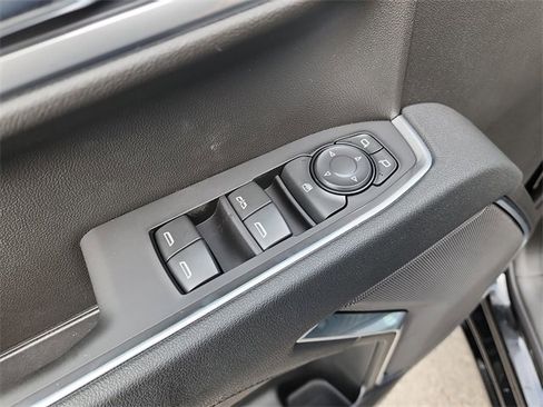 New 2026 GMC Sierra 1500 Elevation image 13