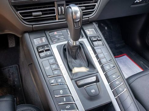 Used 2021 Porsche Macan GTS AWD/4WD image 30