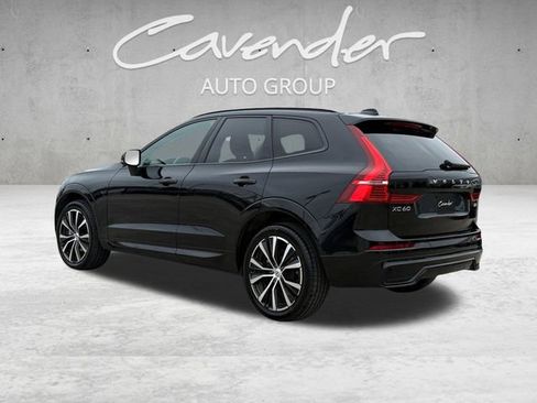 Used 2024 Volvo XC60 B5 Plus AWD/4WD image 14