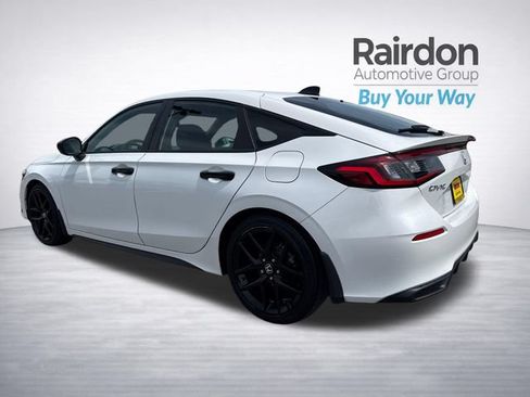 Used 2022 Honda Civic Sport image 5