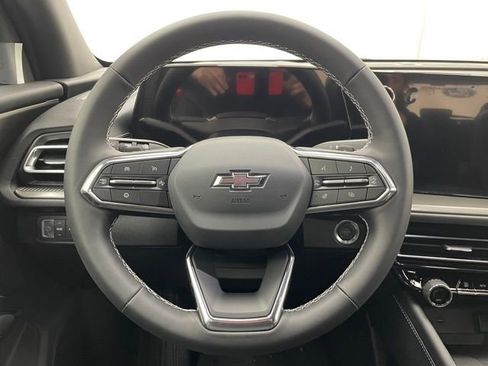 New 2026 Chevrolet Traverse LT image 11