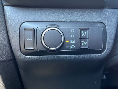 Used 2024 Ford Escape Active w/ Tech Pack #2 AWD/4WD image 19