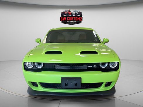 Used 2019 Dodge Challenger SRT Hellcat Redeye image 5
