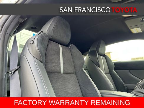 Used 2025 Toyota GR86 Premium w/ Performance Package RWD image 16