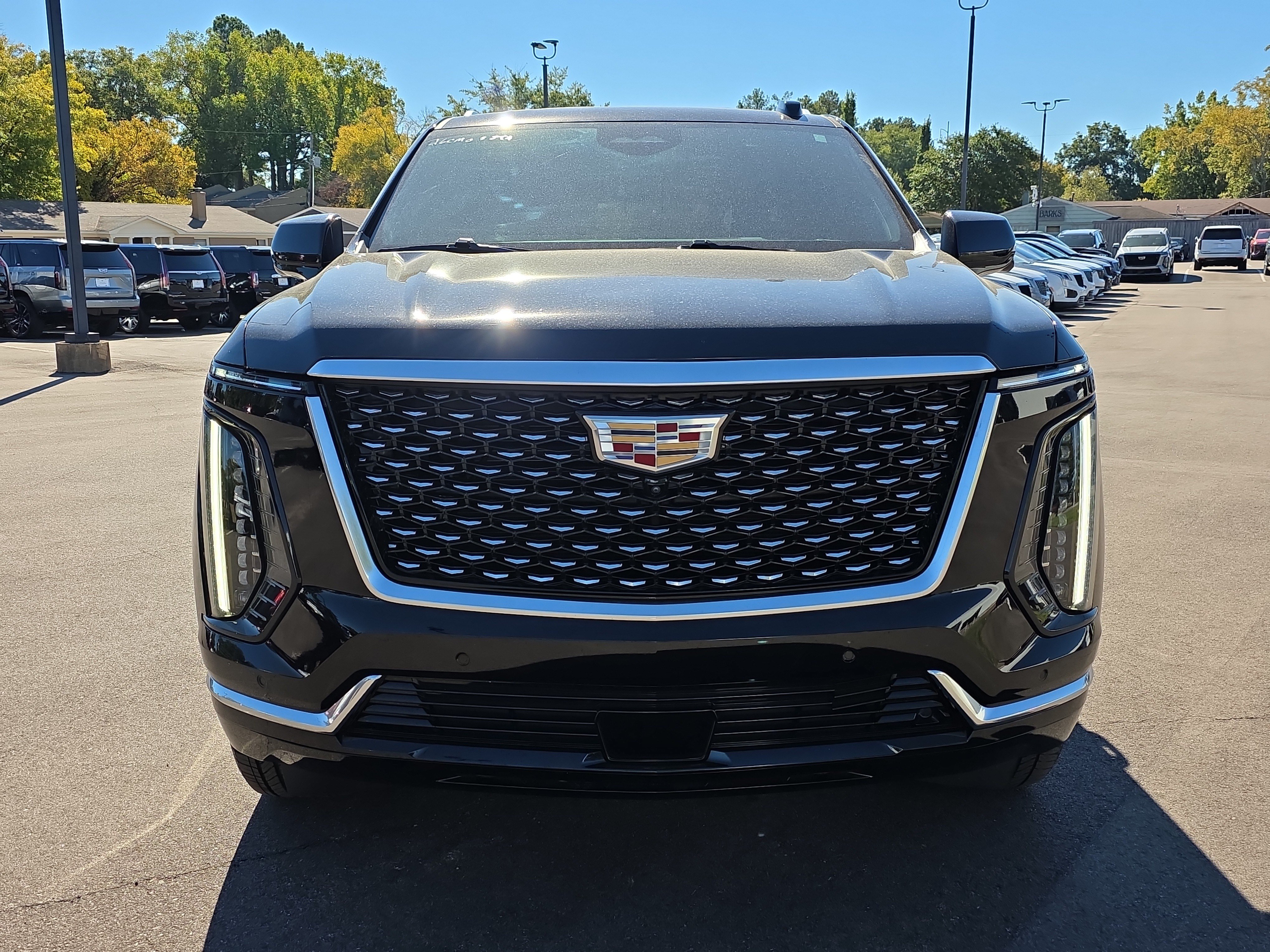 Used 2025 Cadillac Escalade ESV Premium Luxury w/ Touring Package AWD/4WD image 8