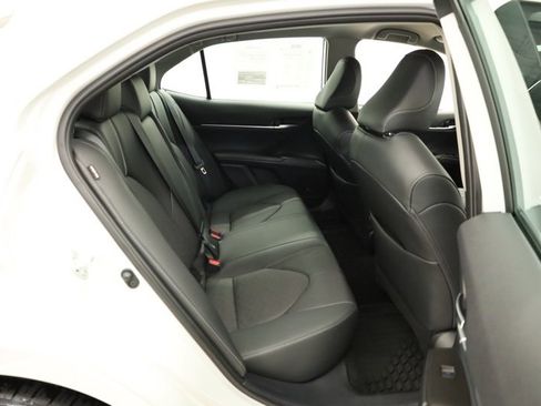 Used 2024 Toyota Camry XSE image 32