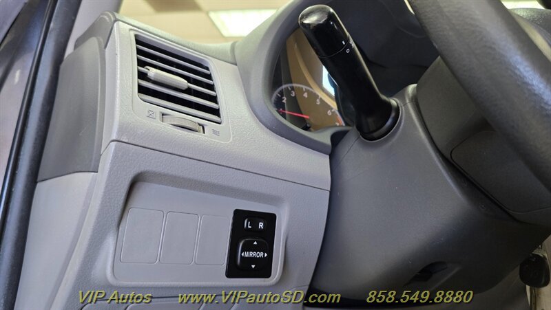 Used 2009 Toyota Corolla LE FWD image 21
