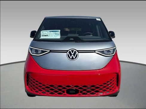 New 2025 Volkswagen ID. Buzz Pro S image 2
