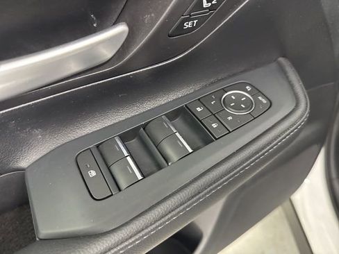 Used 2025 Toyota Grand Highlander AWD Hybrid image 20