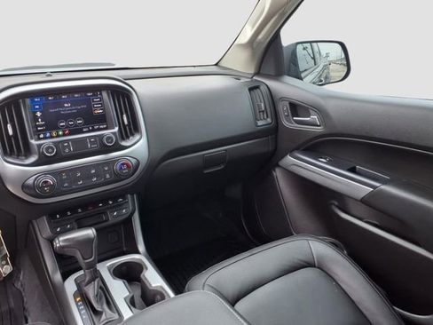 Used 2021 Chevrolet Colorado ZR2 image 11