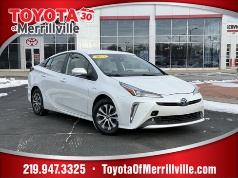Certified 2022 Toyota Prius XLE image 1