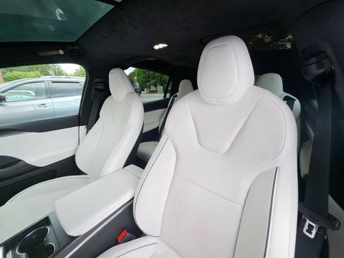 Used 2023 Tesla Model X Plaid AWD/4WD image 39