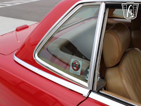 Used 1988 Mercedes-Benz 560 SL image 24