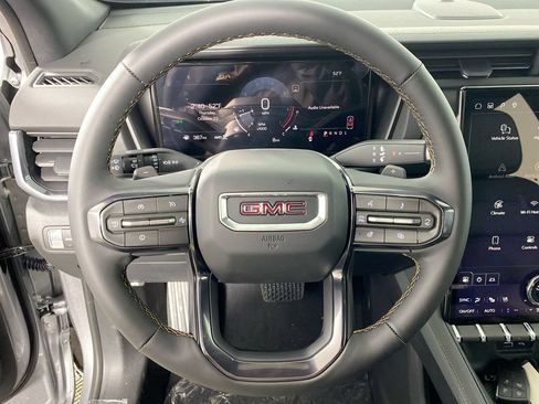 Used 2026 GMC Terrain AT4 w/ Convenience Package III AWD/4WD image 14
