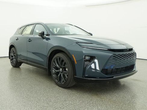 New 2025 Toyota Crown Signia image 32