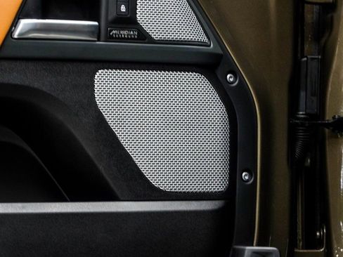 Used 2024 Land Rover Defender 130 X image 38