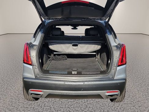 Used 2024 Cadillac XT5 Premium Luxury AWD/4WD image 7