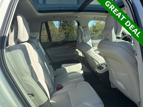 Used 2020 Volvo XC90 T6 Inscription w/ Protection Package Premier image 16