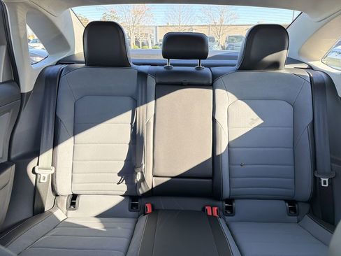 New 2026 Volkswagen Jetta SE FWD image 28