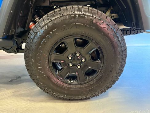 Used 2021 Jeep Gladiator Mojave w/ Trailer Tow Package AWD/4WD image 24