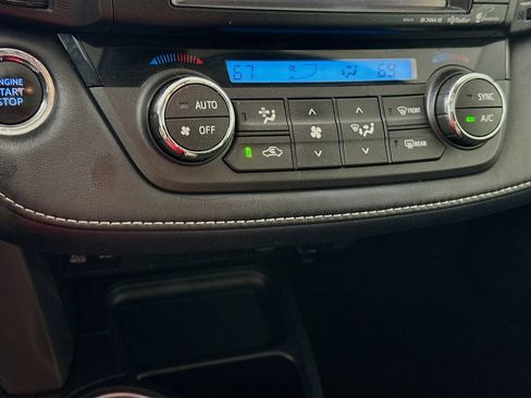 Used 2018 Toyota RAV4 XLE FWD image 15
