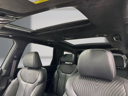 Used 2024 Hyundai Palisade Calligraphy FWD image 18