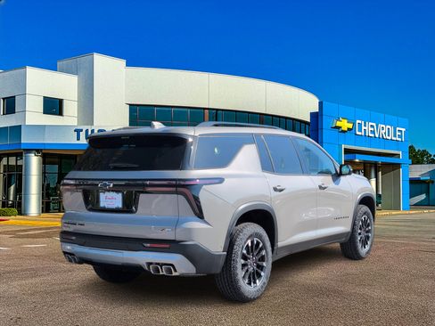 New 2026 Chevrolet Traverse Z71 w/ Enhanced Driving Package AWD/4WD image 7