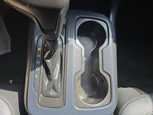 Used 2018 Chevrolet Colorado Z71 AWD/4WD image 34