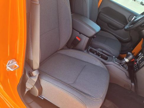 New 2025 Jeep Gladiator Willys image 7