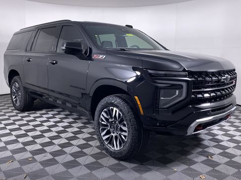 New 2026 Chevrolet Suburban Z71 w/ Comfort Package image 22