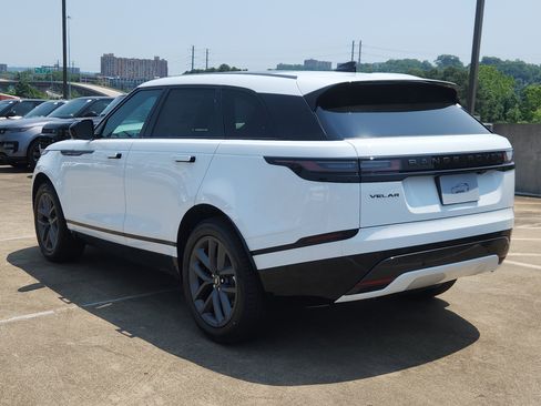 New 2026 Land Rover Range Rover Velar Dynamic SE image 12