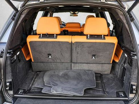 Used 2024 BMW X7 xDrive40i w/ Premium Package image 24