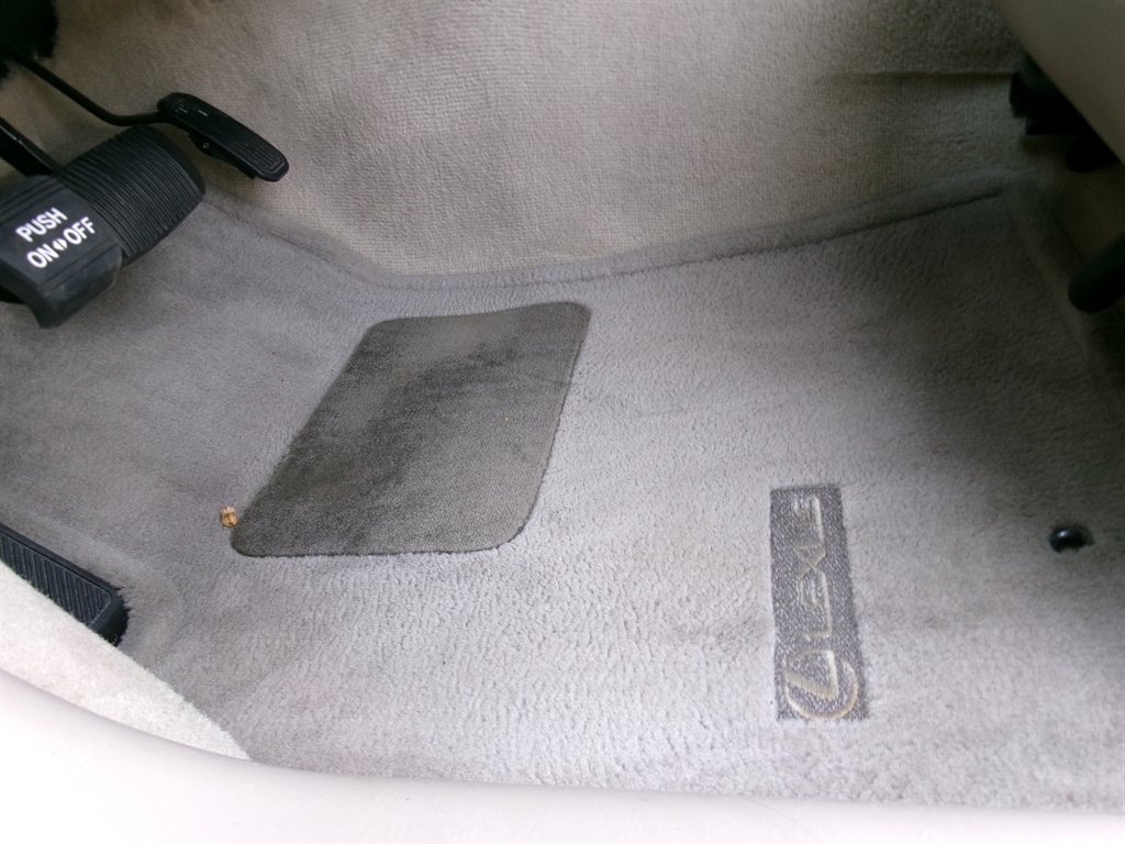 Used 2001 Lexus ES 330 w/ Lexus Value Pkg FWD image 12