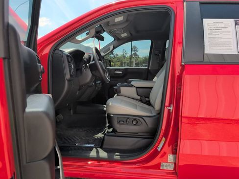 Used 2026 Chevrolet Silverado 1500 Custom Trail Boss w/ Turbomax Blackout Package AWD/4WD image 12