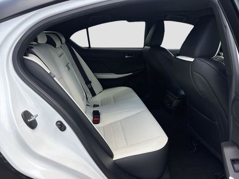 Used 2022 Lexus IS 350 F Sport RWD image 28
