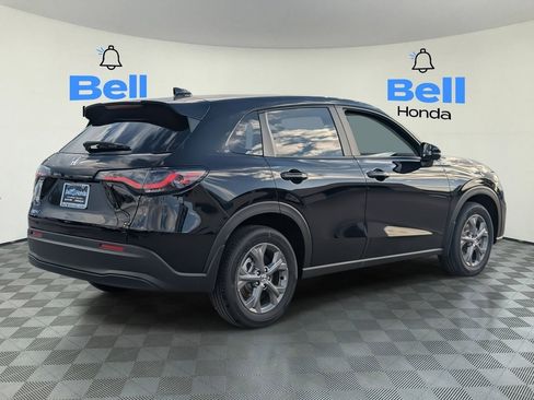 New 2026 Honda HR-V LX image 3