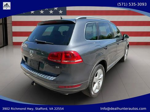 Used 2013 Volkswagen Touareg VR6 AWD/4WD image 5
