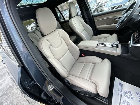 New 2026 Volvo XC90 B6 Ultra w/ Lounge Package image 25