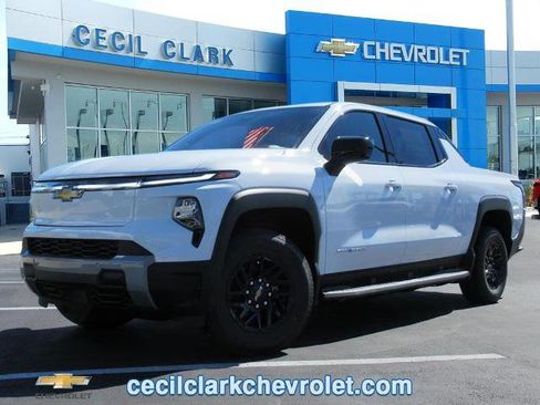 New 2026 Chevrolet Silverado EV LT image 1