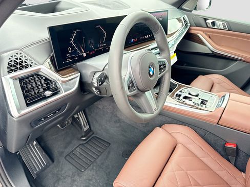 New 2026 BMW X5 xDrive40i w/ M Sport Package AWD/4WD image 26